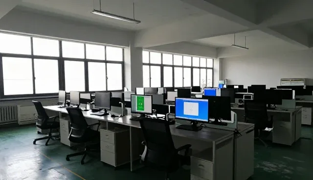 小程序商城服务器选型中的关键考量因素